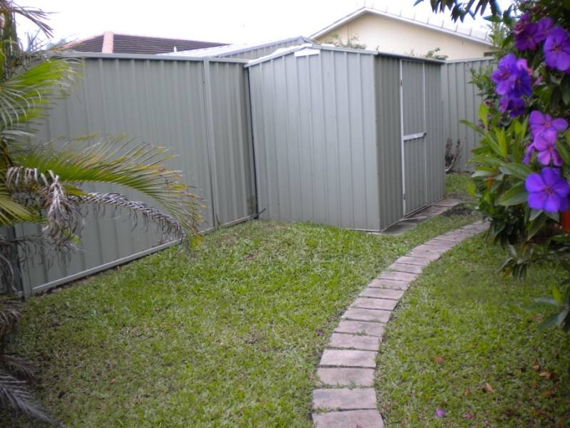 514 Oxley Drive, Runaway Bay QLD 4216