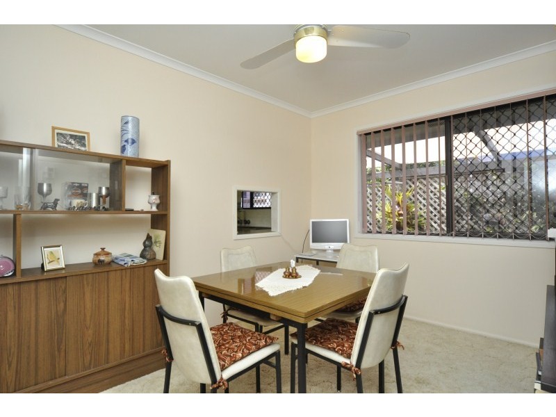 1/13 Errol Avenue, Paradise Point QLD 4216