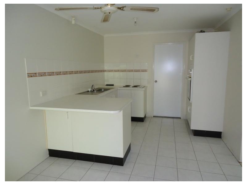 2/24 Broadway Drive, Oxenford QLD 4210