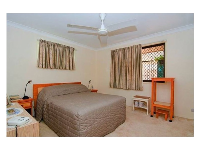 15 Rabaul Avenue, Runaway Bay QLD 4216