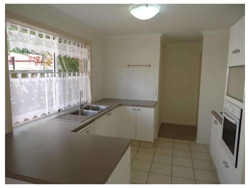 58 Studio Drive, Oxenford QLD 4210