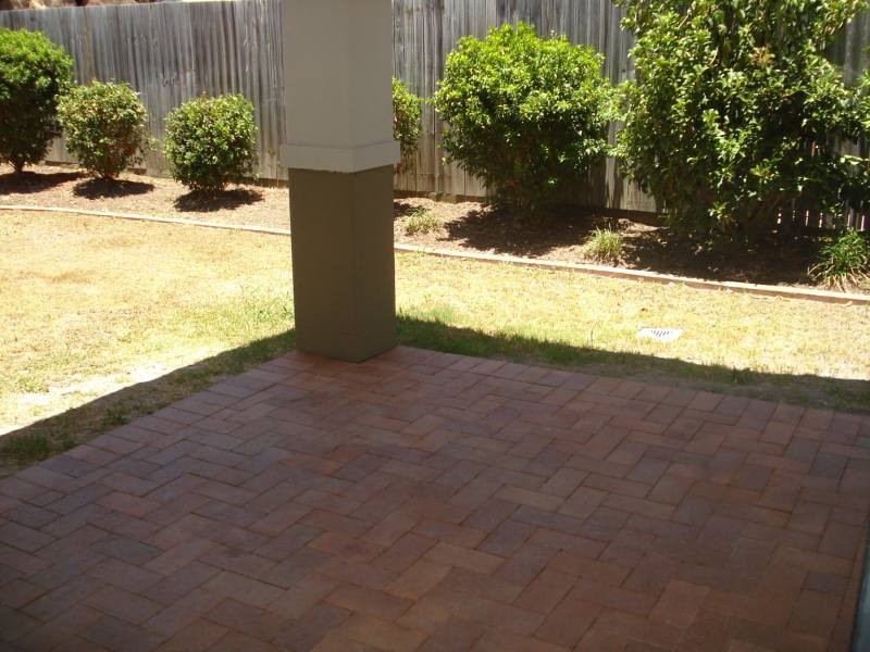 67 Coachwood Drive, Molendinar QLD 4214