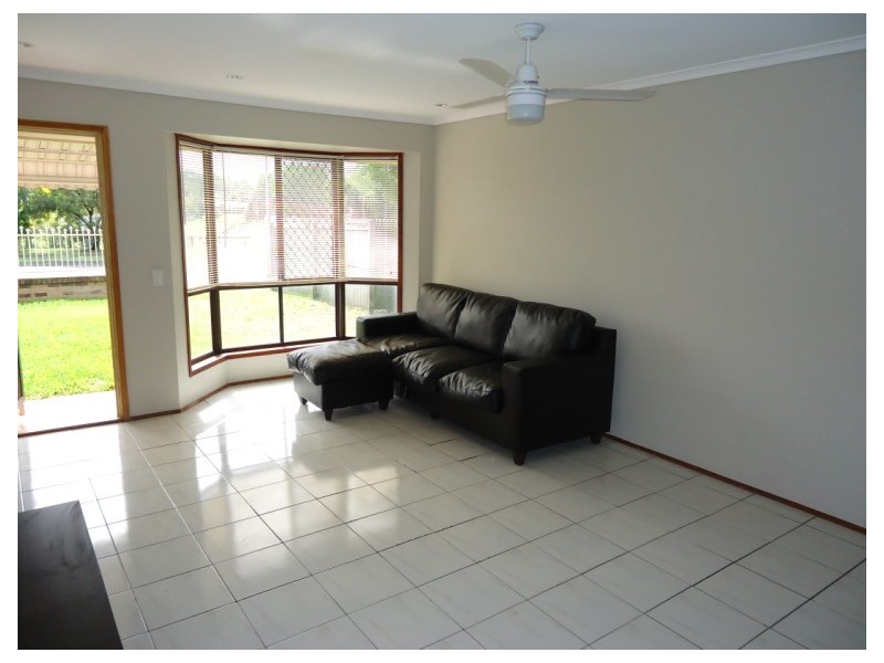 1/116 Little Usher Avenue, Labrador QLD 4215