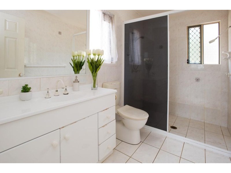 45 Burrendong Road, Coombabah QLD 4216