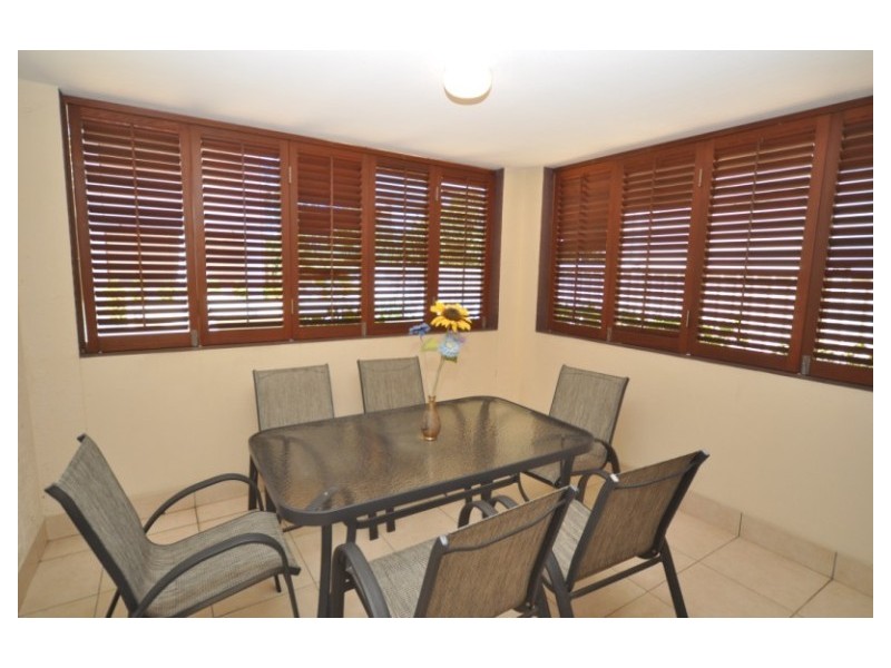 3/89 Bayview Street, Runaway Bay QLD 4216