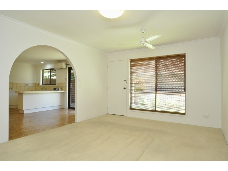 1/51 Government Road, Labrador QLD 4215