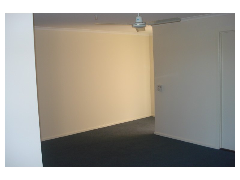 1/8 Possum Court, Coombabah QLD 4216