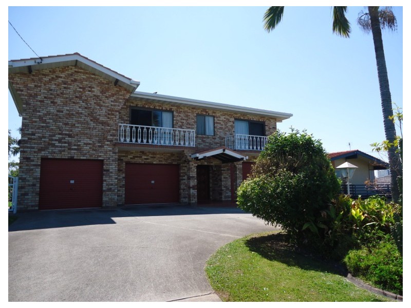 67 Whiting Street, Labrador QLD 4215