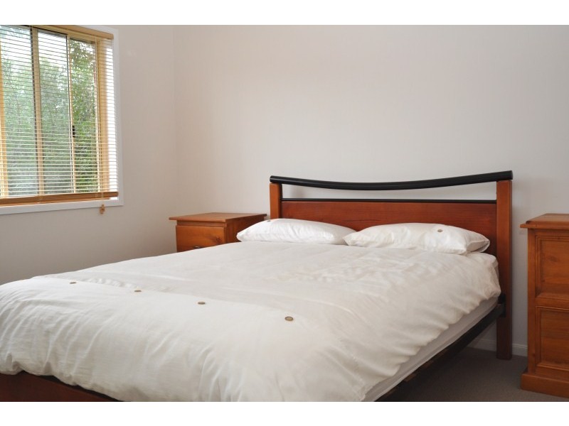 204/125 Hansford Road, Coombabah QLD 4216