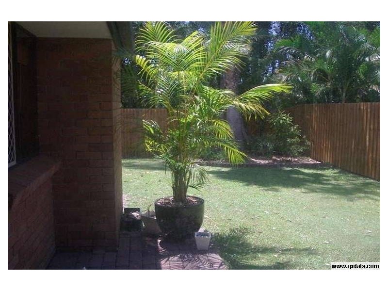 1/49 Morinda Way, Labrador QLD 4215