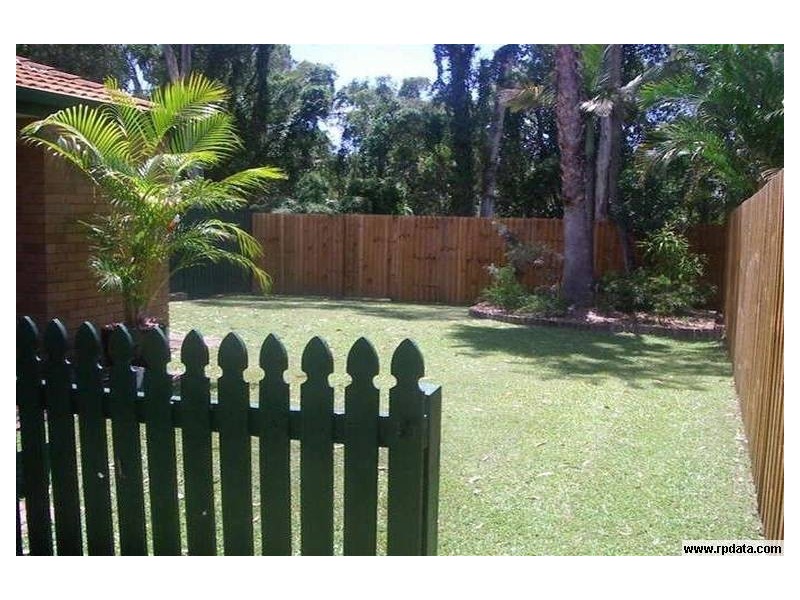 1/49 Morinda Way, Labrador QLD 4215