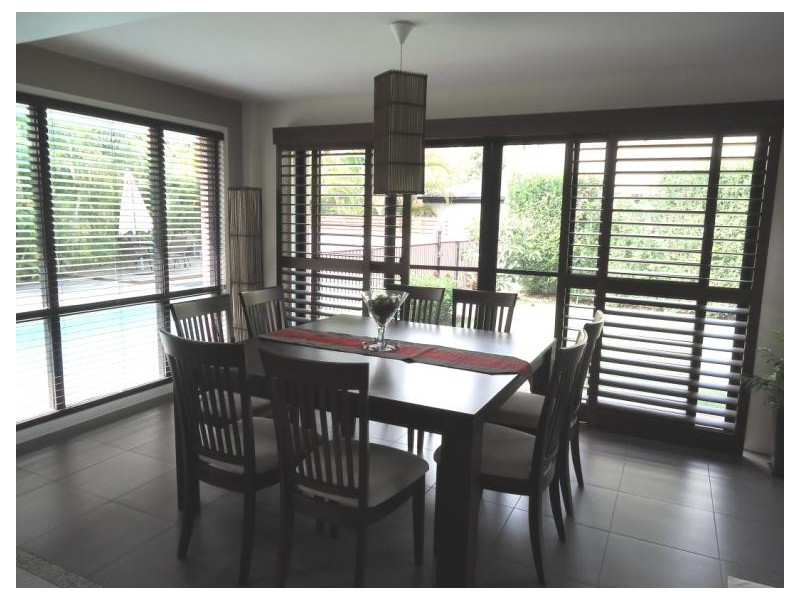 12 Torquay Place, Arundel QLD 4214