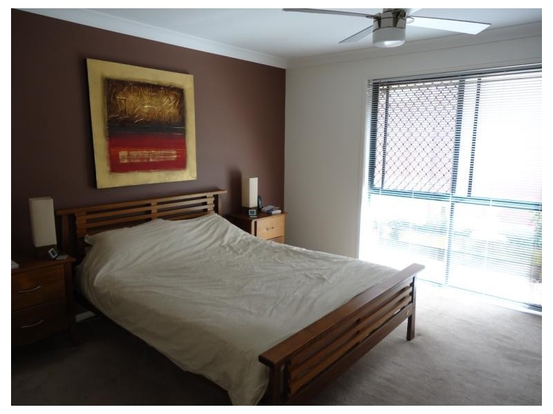 12 Torquay Place, Arundel QLD 4214