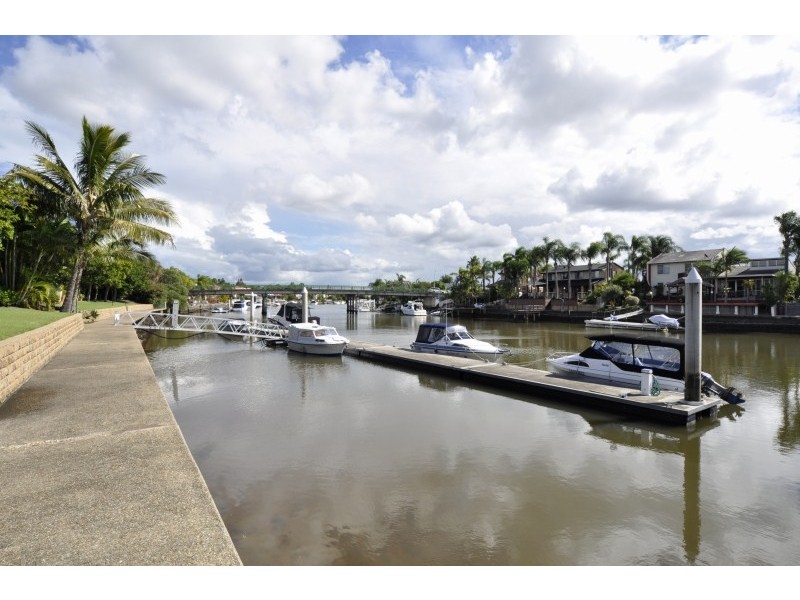 26/100 Morala Avenue, Runaway Bay QLD 4216