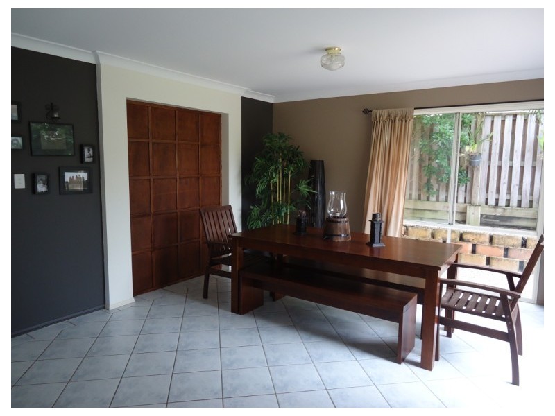 16 Brittany Drive, Oxenford QLD 4210