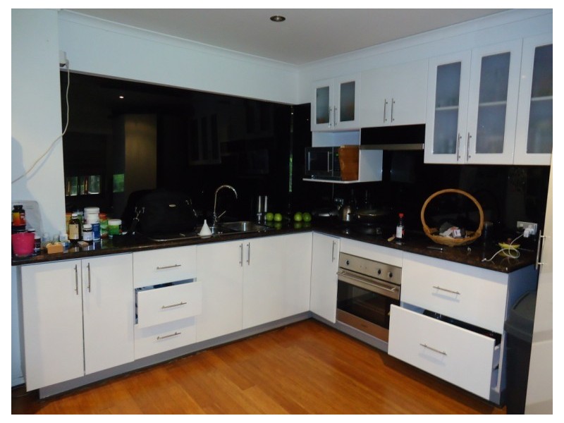 6 Derwent Avenue, Helensvale QLD 4212