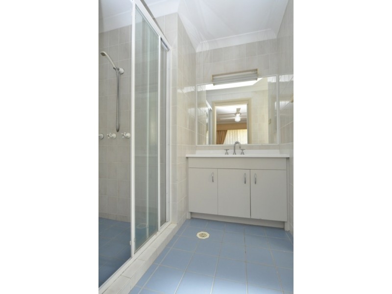 9/348 Oxley Drive, Coombabah QLD 4216