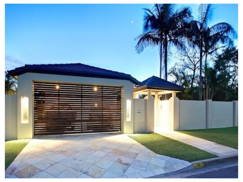 16 O’Grady Drive, Paradise Point QLD 4216