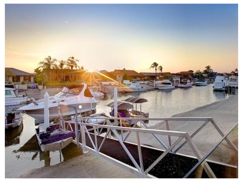 16 O’Grady Drive, Paradise Point QLD 4216