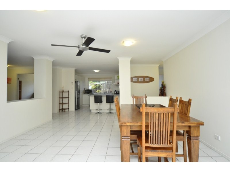 37 Myola Court, Coombabah QLD 4216