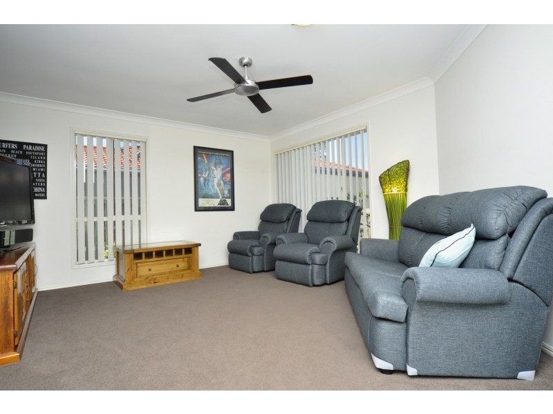 37 Myola Court, Coombabah QLD 4216