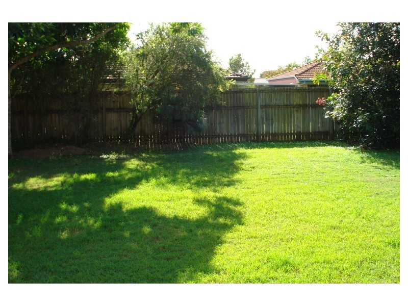 12 Hialeah Crescent, Oxenford QLD 4210
