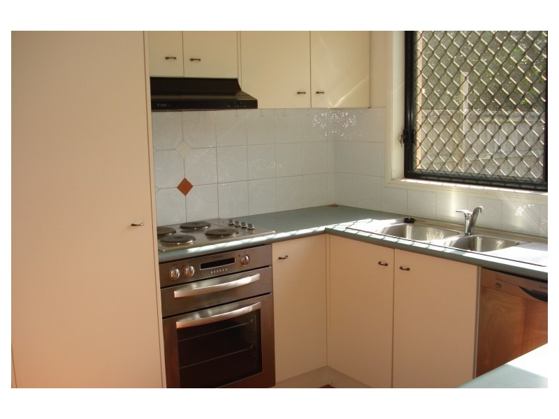 12 Hialeah Crescent, Oxenford QLD 4210