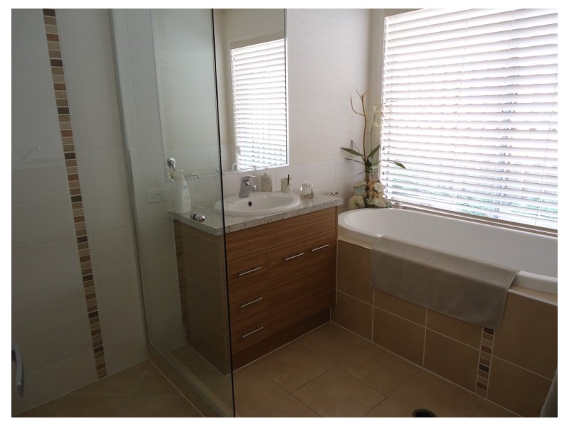 7 Picnic Creek Drive, Genesis, Coomera QLD 4209