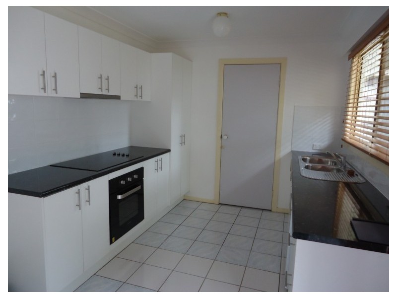 32 Hepworth Street, Arundel QLD 4214