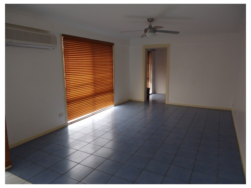 32 Hepworth Street, Arundel QLD 4214