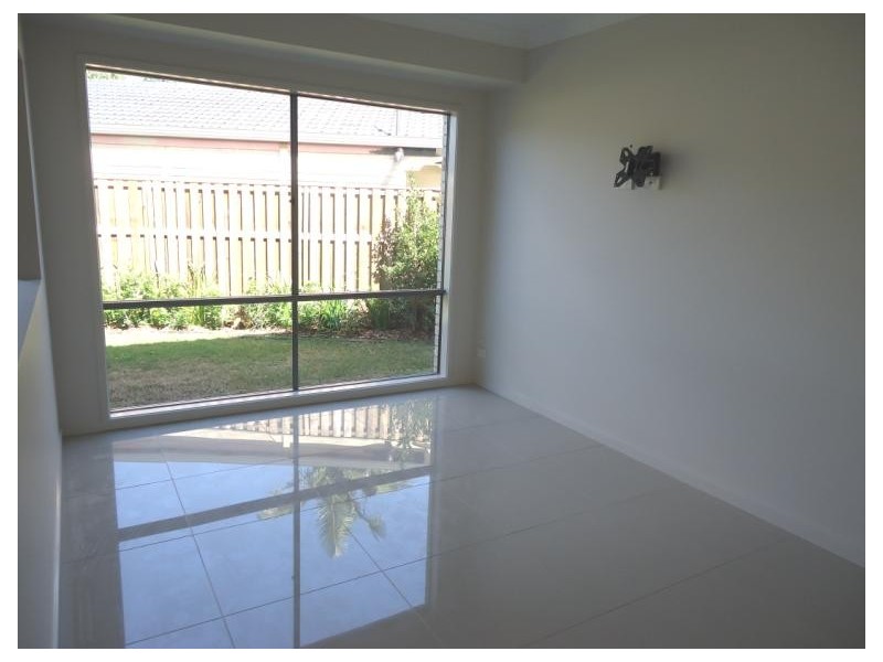 7 Augusta Court, Coombabah QLD 4216