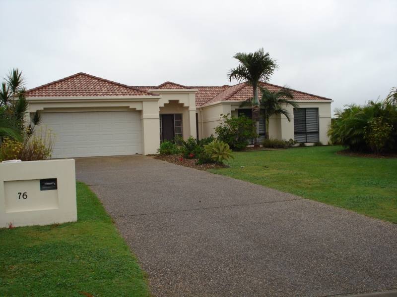 76 Burrendong Road, Coombabah QLD 4216