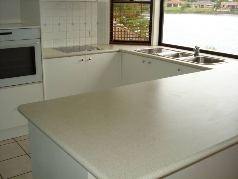 76 Burrendong Road, Coombabah QLD 4216