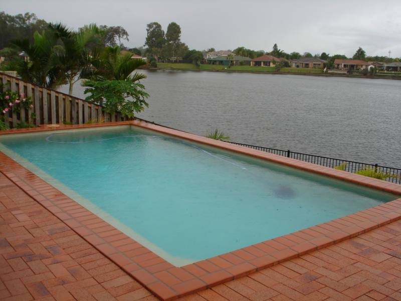 76 Burrendong Road, Coombabah QLD 4216