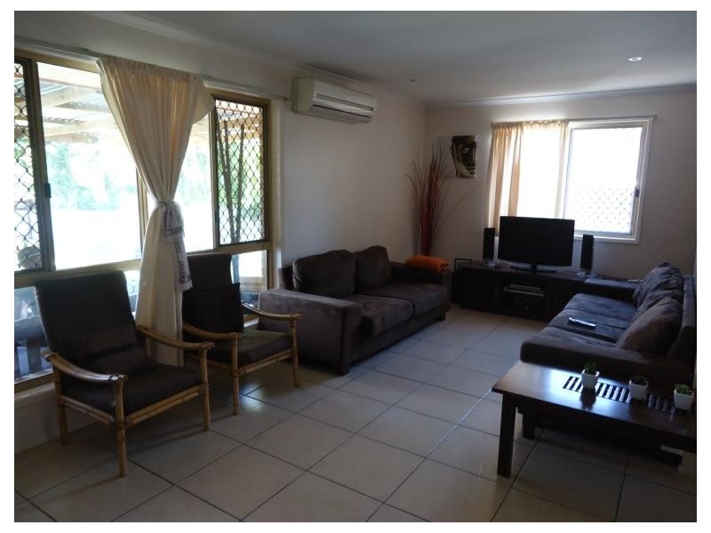 2/5 Orkney Place, Labrador QLD 4215