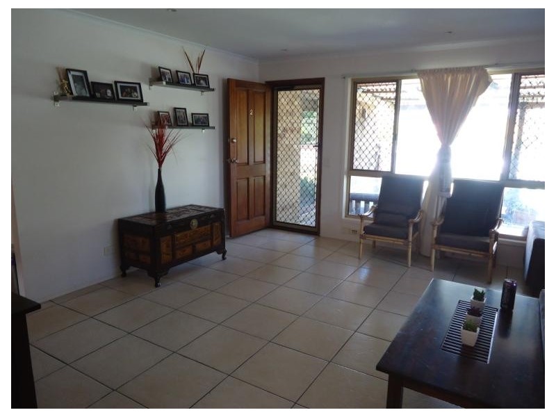 2/5 Orkney Place, Labrador QLD 4215