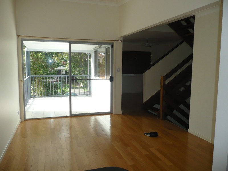 7/29 Proud Street, Labrador QLD 4215