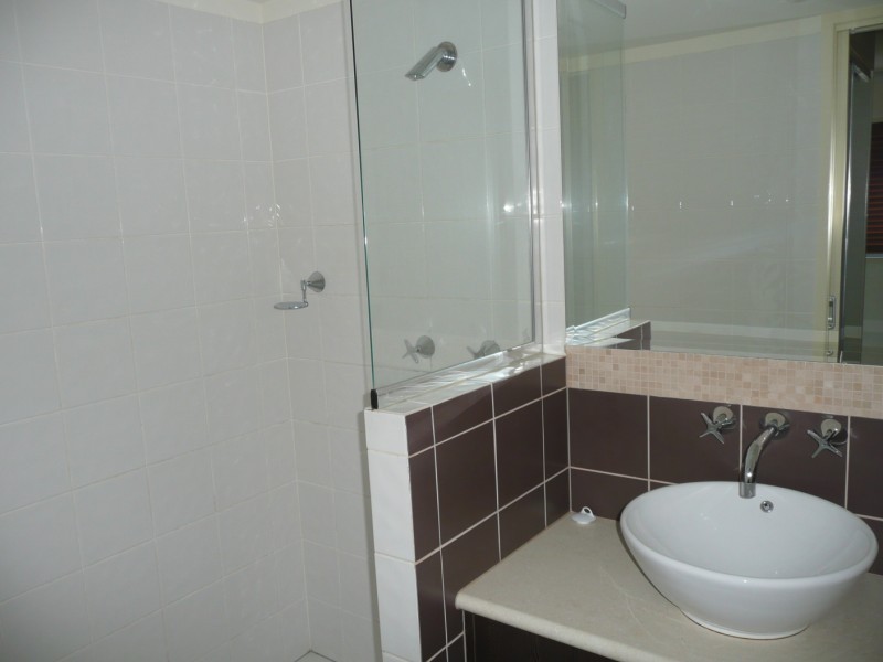 7/29 Proud Street, Labrador QLD 4215