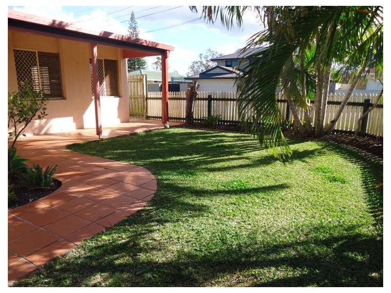 24 Bluegum Avenue, Hollywell QLD 4216