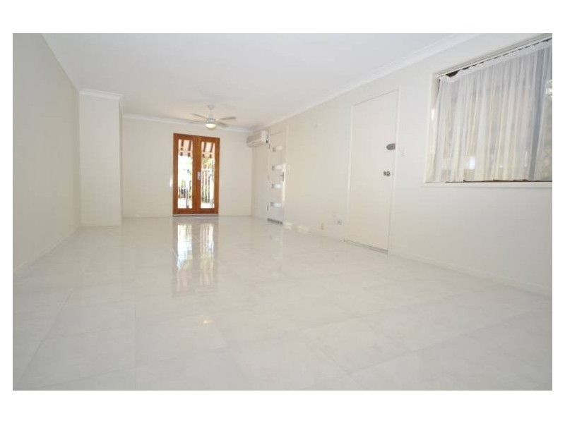 1/108 Oxley Drive, Paradise Point QLD 4216