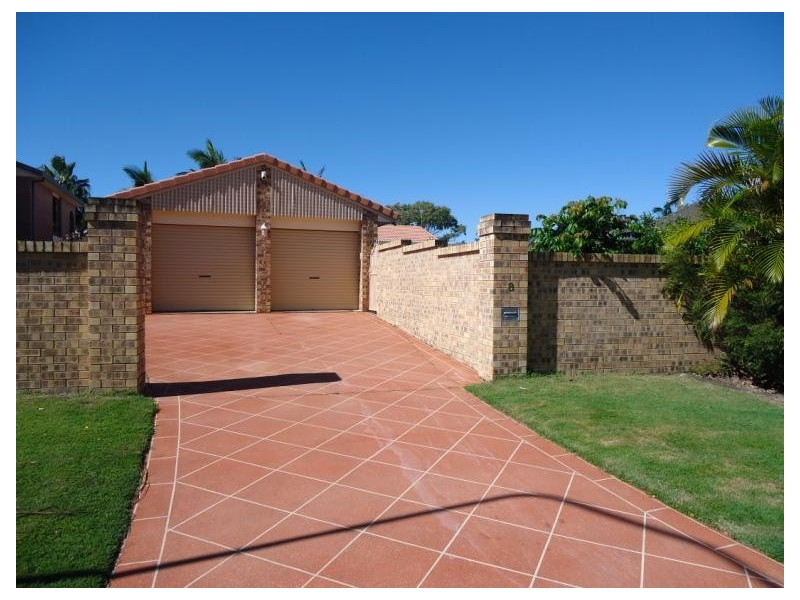 8 Clipper Court, Biggera Waters QLD 4216