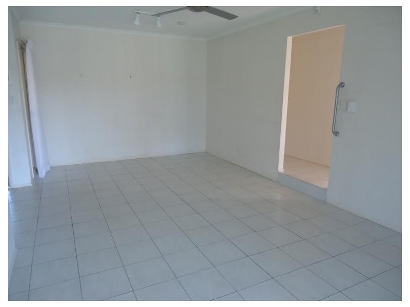 8 Clipper Court, Biggera Waters QLD 4216