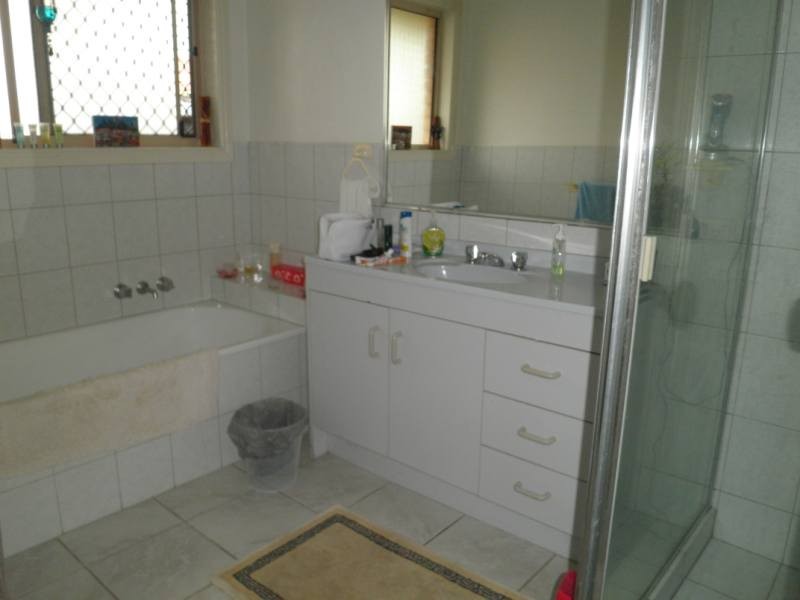 64 Parkwood Boulevarde, Parkwood QLD 4214