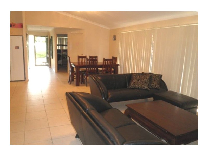38 Freestone Drive, Upper Coomera QLD 4209