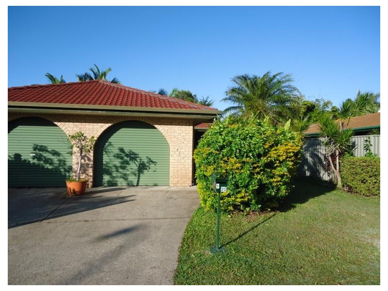 1/20 Stephenson Street, Labrador QLD 4215