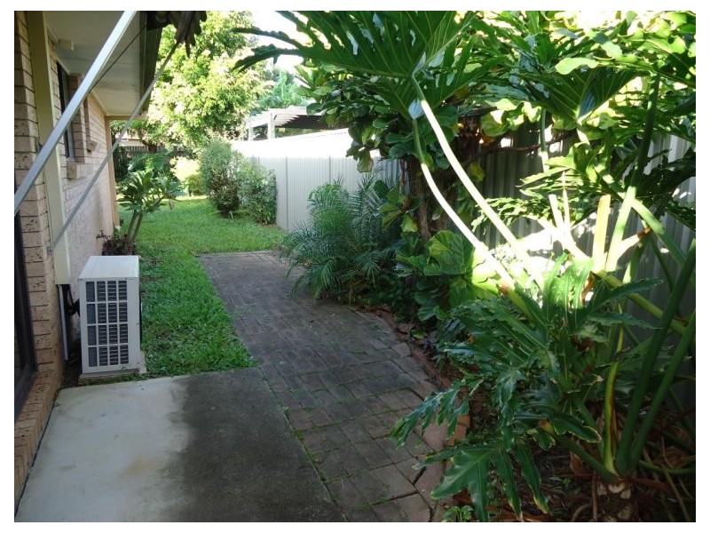 1/20 Stephenson Street, Labrador QLD 4215