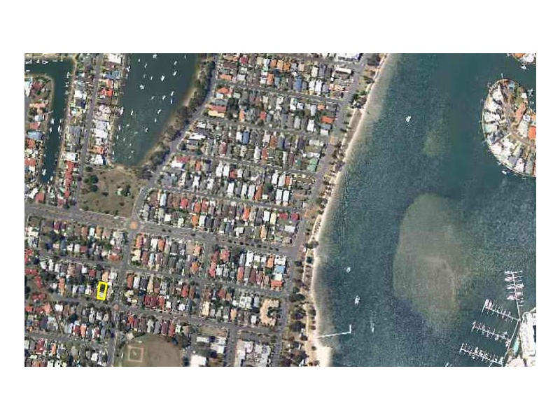 43 Bruce Avenue, Paradise Point QLD 4216