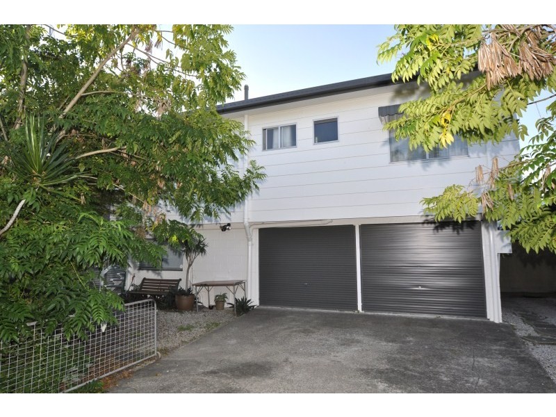 43 Bruce Avenue, Paradise Point QLD 4216
