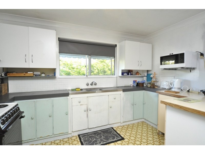 43 Bruce Avenue, Paradise Point QLD 4216