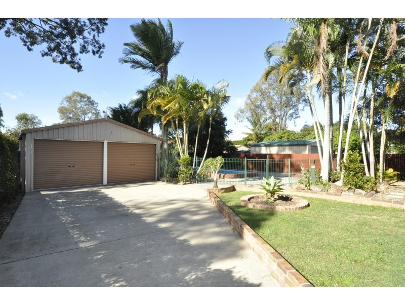 74 Crescent Avenue, Hope Island QLD 4212